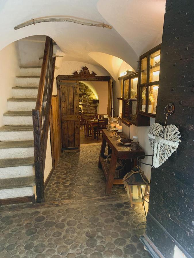 Locanda Alleve Hotel Ristorante Pragelato Exterior photo
