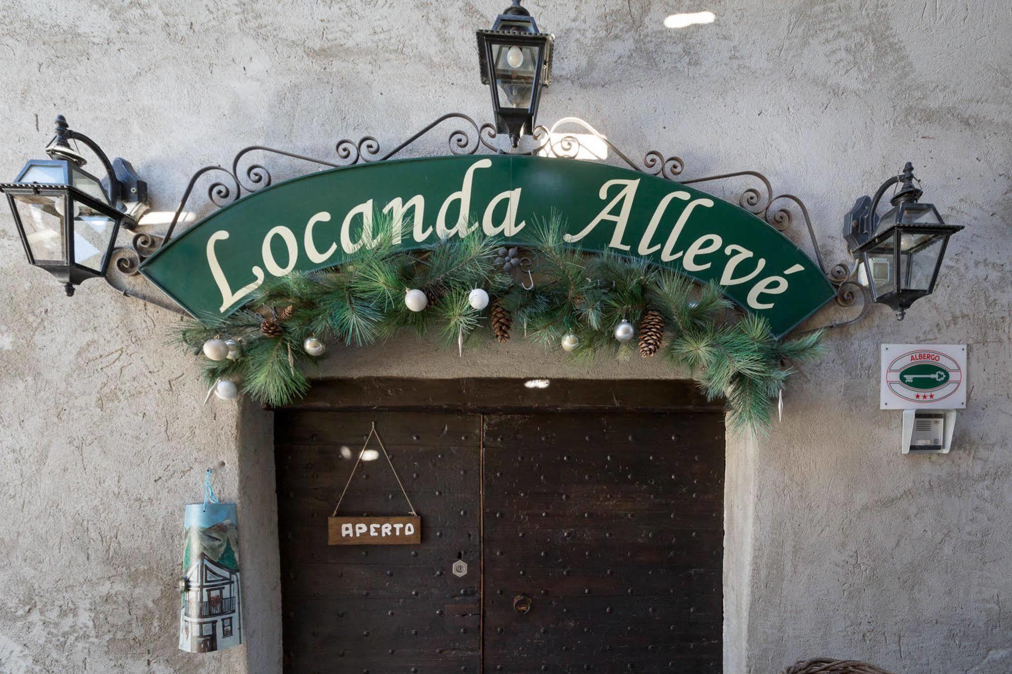 Locanda Alleve Hotel Ristorante Pragelato Exterior photo